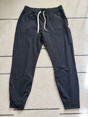 Vuori Joggers